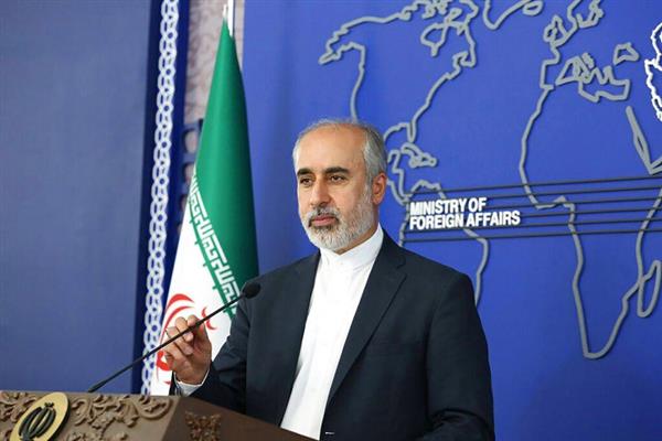 كنعاني لوزير خارجية بريطانيا : أنتم تدعمون رسمياً غرفة الحرب ضد الشعب الإيراني